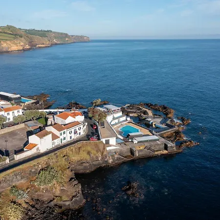 Vista Do Farol דירה לאגואה