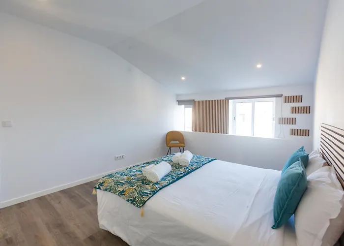 Vista Do Farol * Lagoa (Azores)